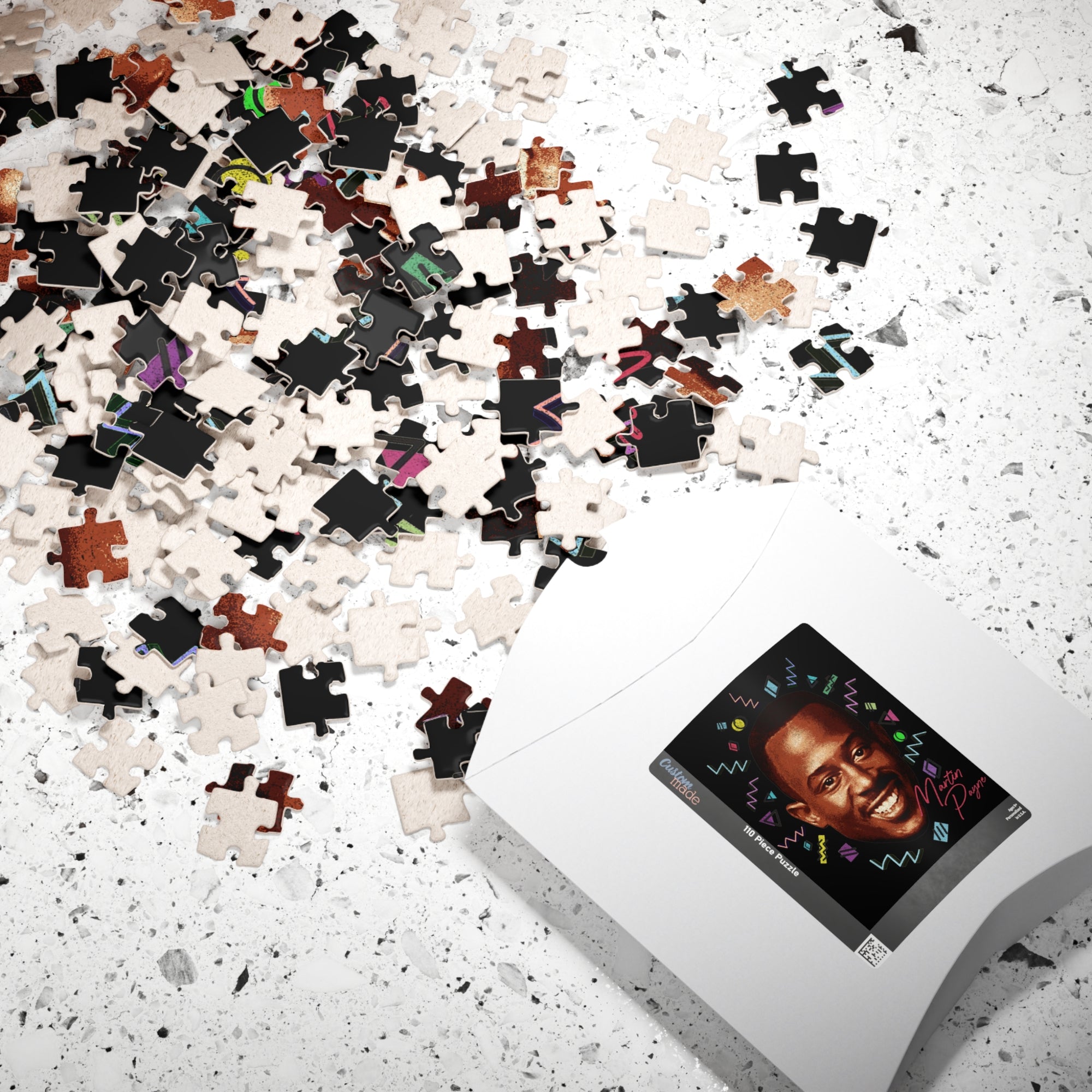 Graphic Face Puzzle (110, 252, 520, 1014-piece)