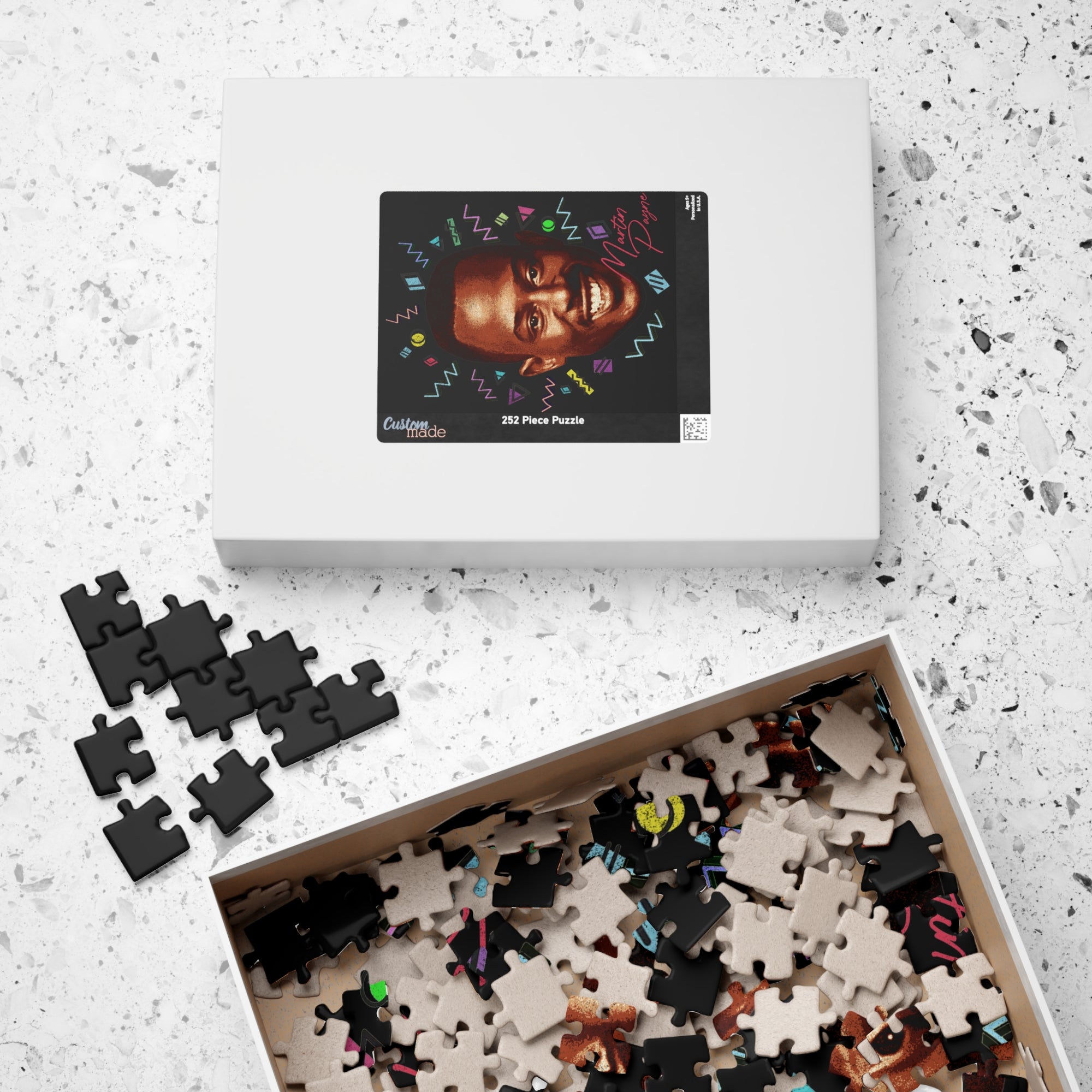 Graphic Face Puzzle (110, 252, 520, 1014-piece)